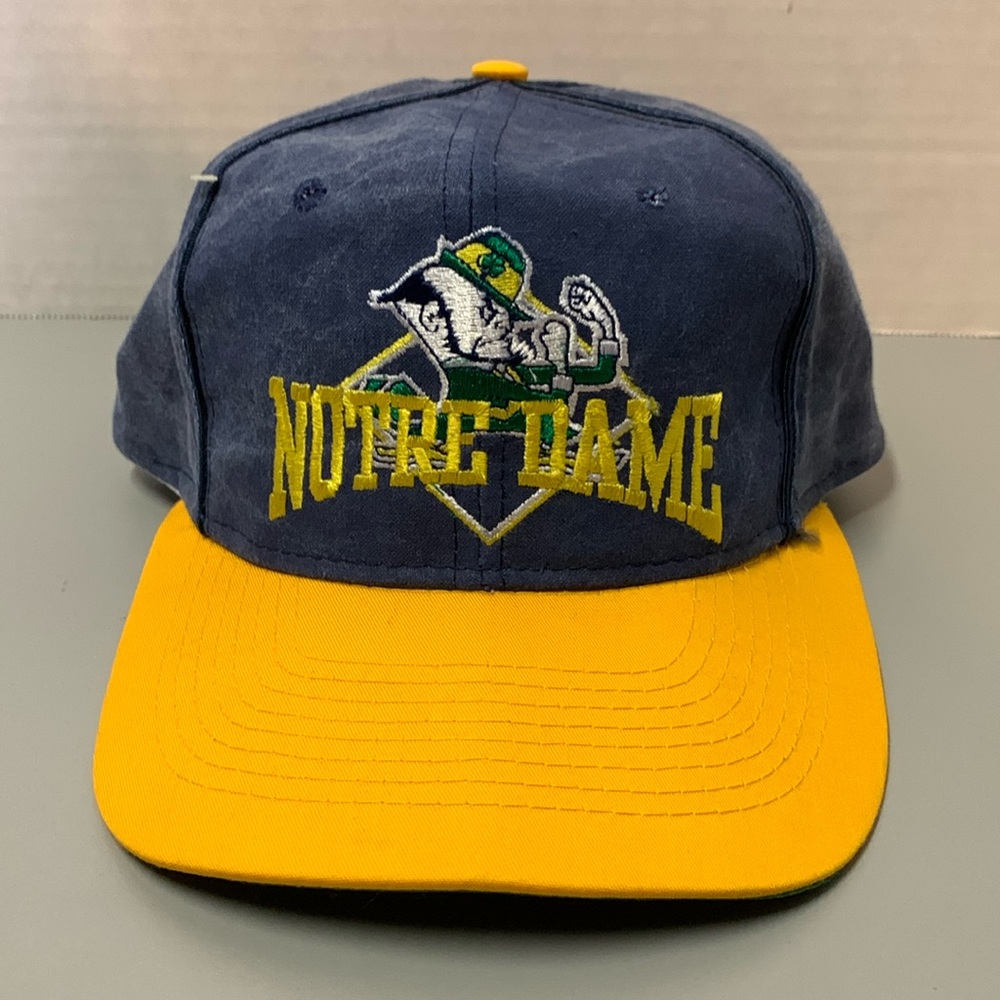 VINTAGE Norte Dame Cap Fighting Irish Script Spell Out Logo SnapBack